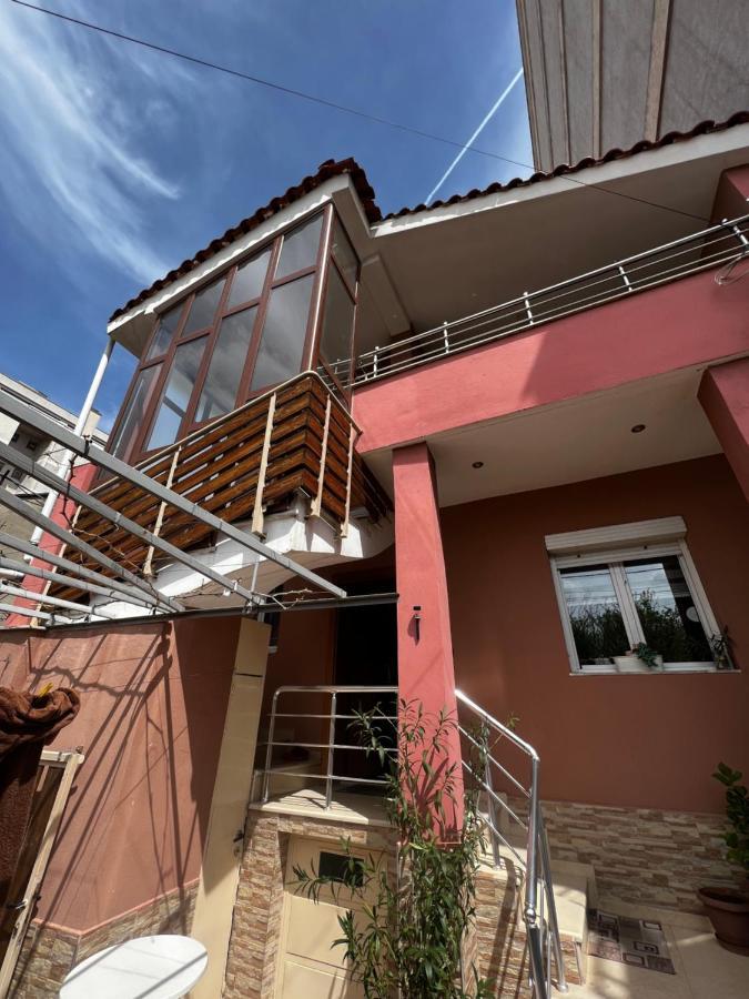 Retreat In The Centre Of Korce Apartment Exterior photo